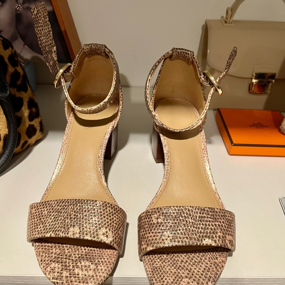 NWOB Michael Kors Leather Ankle Strap Sandals 5.5